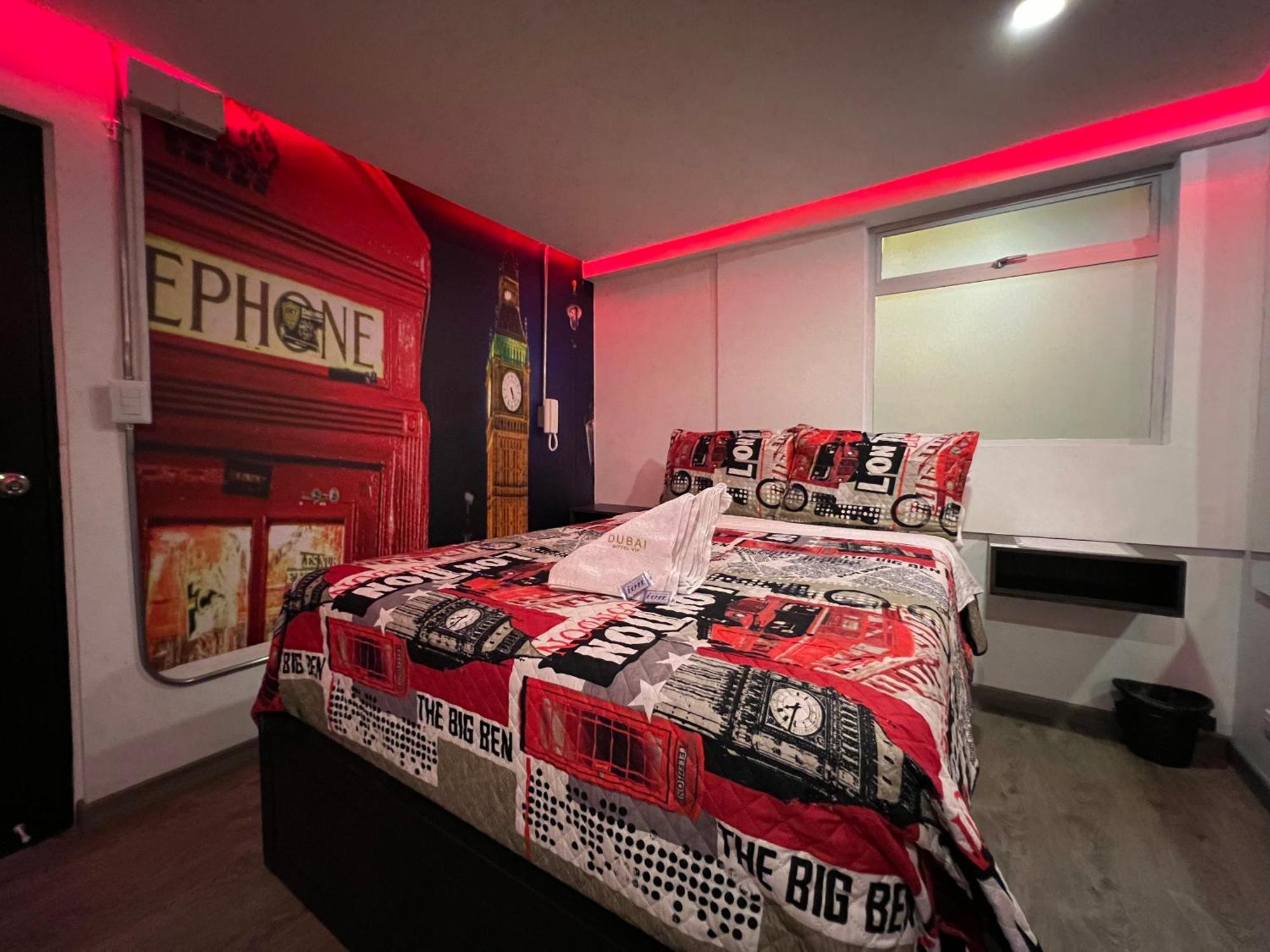 Dubai Vip Motel Bogota Bagian luar foto