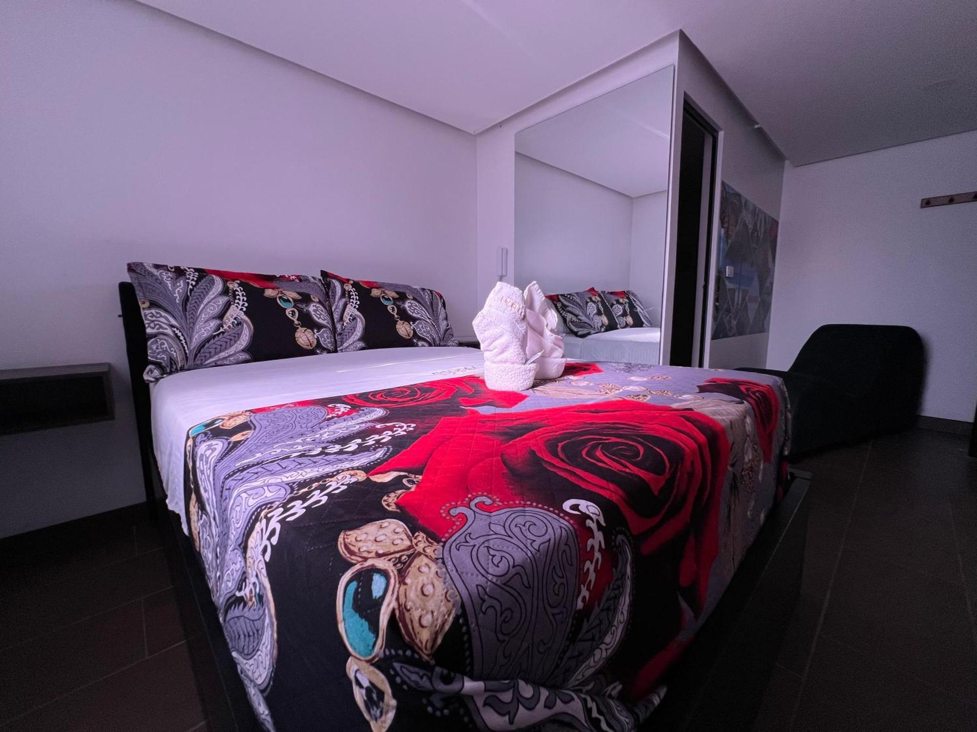 Dubai Vip Motel Bogota Bagian luar foto